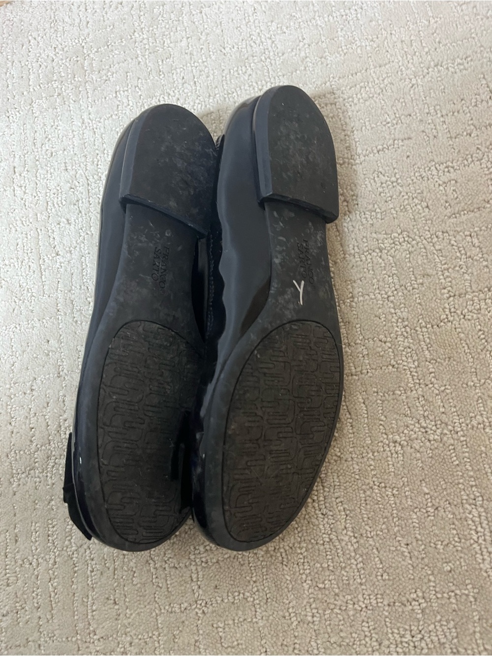 Franco Sarto Black Patent Ballet Flats with Bow women’s size 10M - Picture 2 of 4